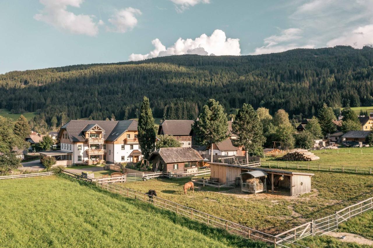 Landhaus Holzer Sankt Margarethen im Lungau Exterior photo